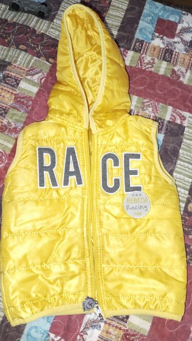 Безрукавка детская