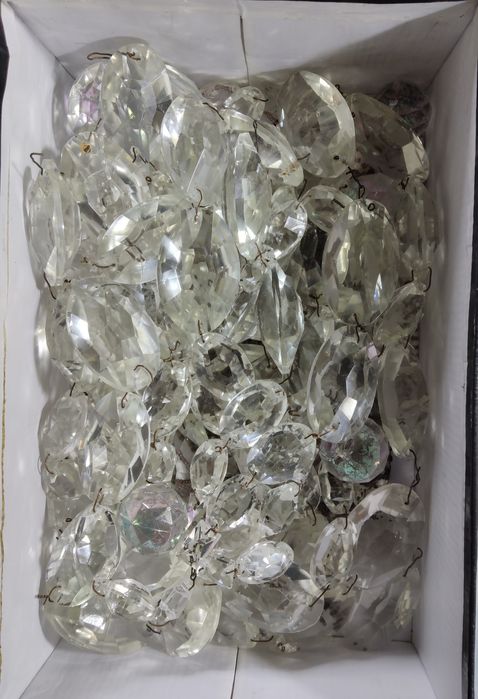 Подвески хрустальнык