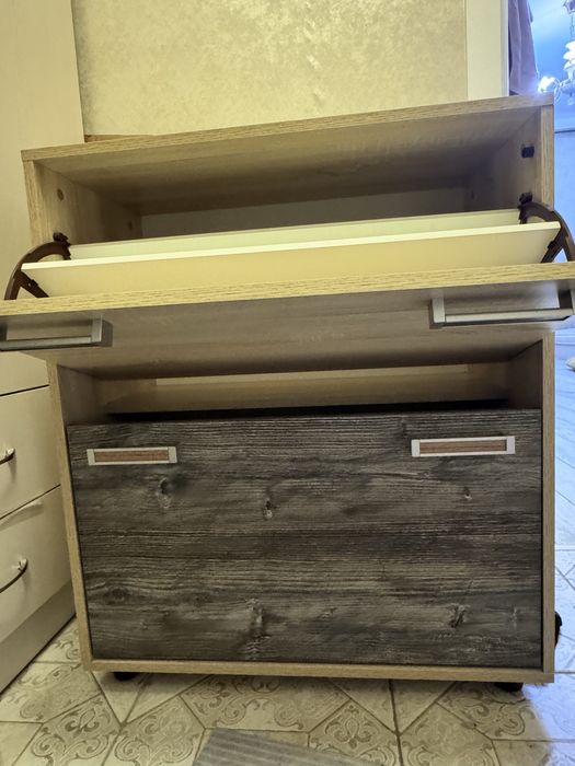 Продам шкаф для обуви