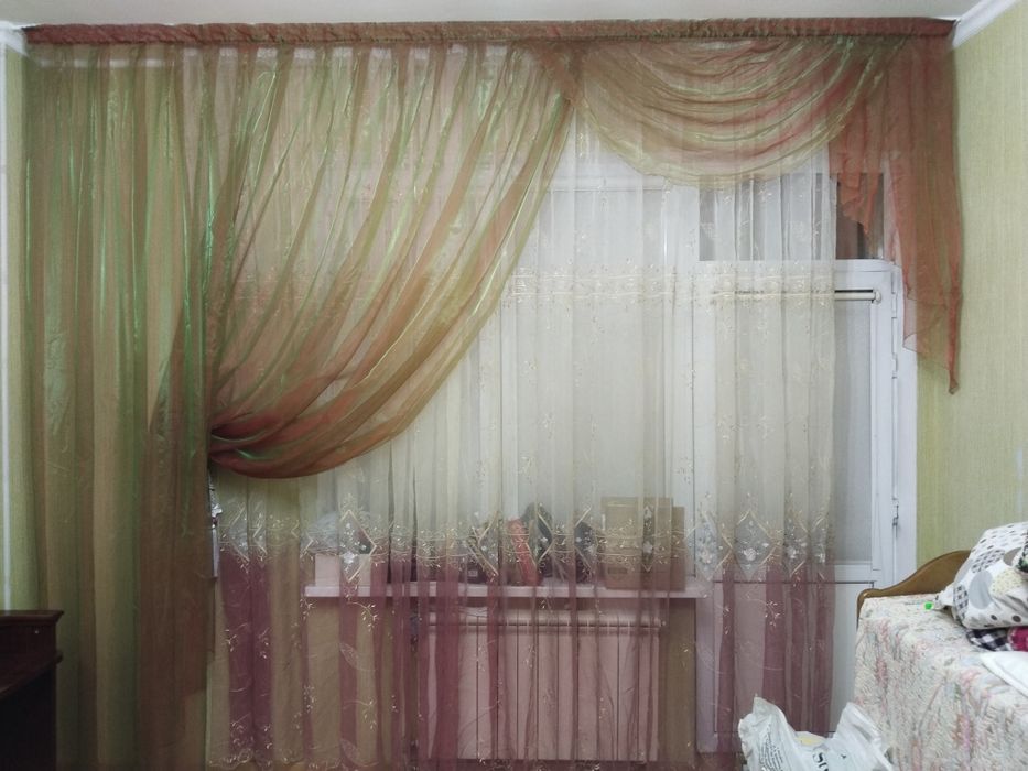 Шторы и тюль разные