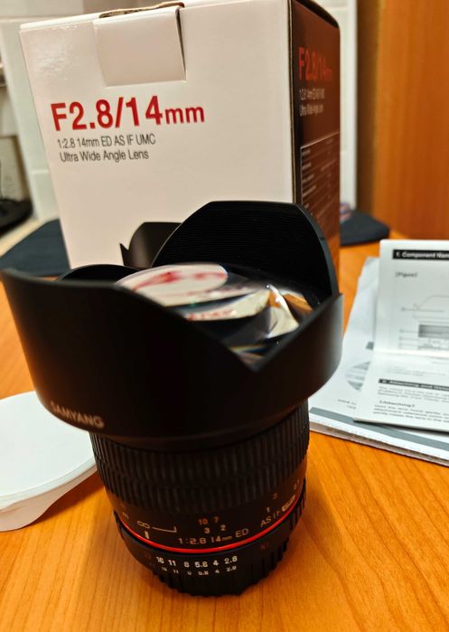 Samyang 14mm f/2.8 ED AS IF UMC pentru Nikon F