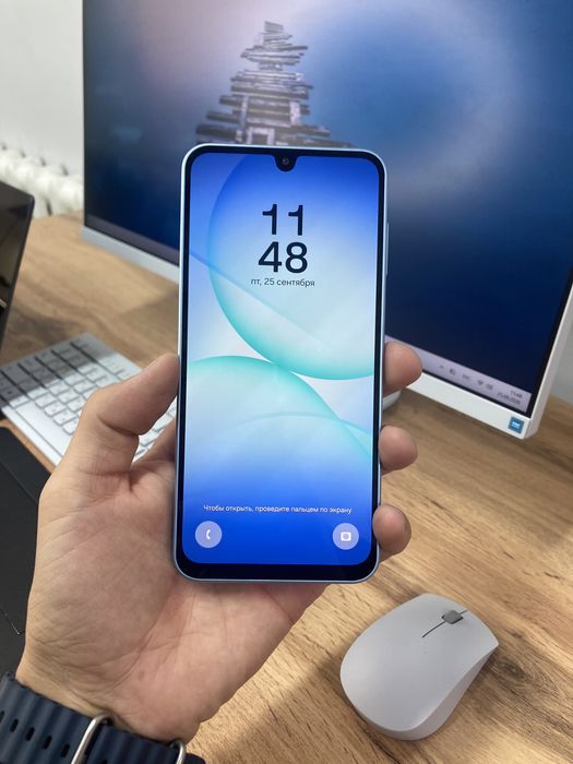 Телефон Samsung Galaxy A17