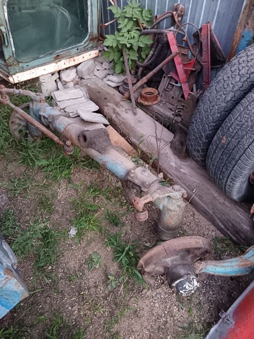 Продам запчасти трактора Т40