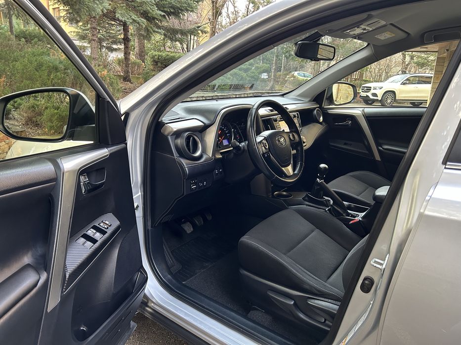 Toyota Rav4 2.0 D-4D, 4x4 , 124 к.с., 139 500км, Пълна серв. история !