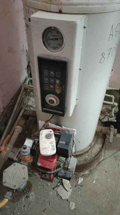 Бойлер пеш сатылады 500кв