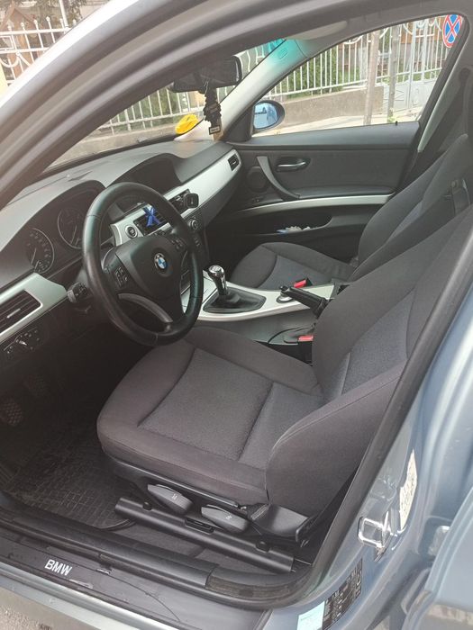 Vând e 90  stare buna