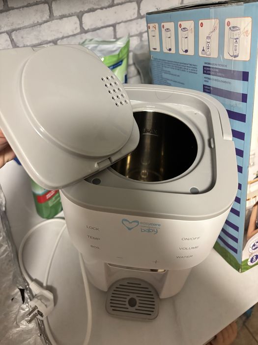 Dozator de apa multifunctional EasyCare Baby