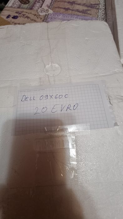 Дисплей за лаптопи