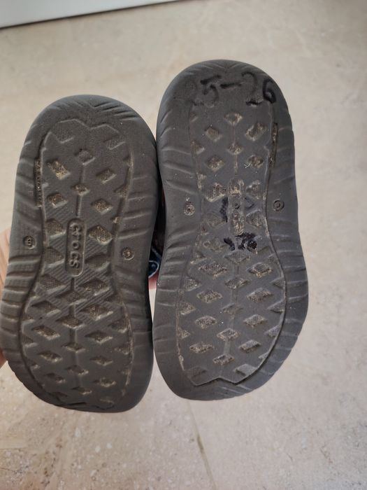 Sandale crocs C6 25