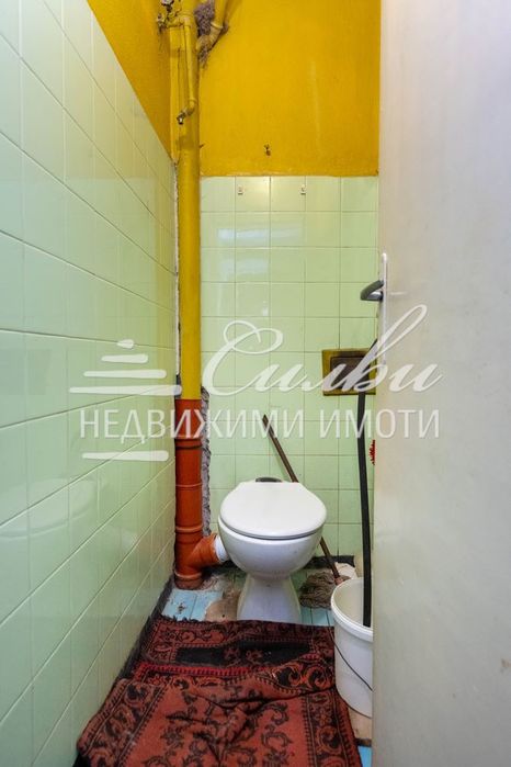 Продава се Многостаен апартамент в Шумен, Военно училище - 142 кв.м за 1257 €/кв.м - Снимка #10