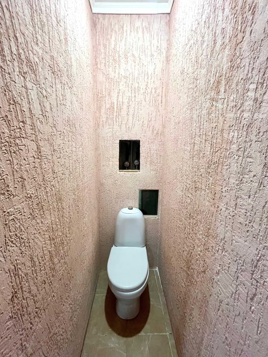 Продаётся 2 комн квартира