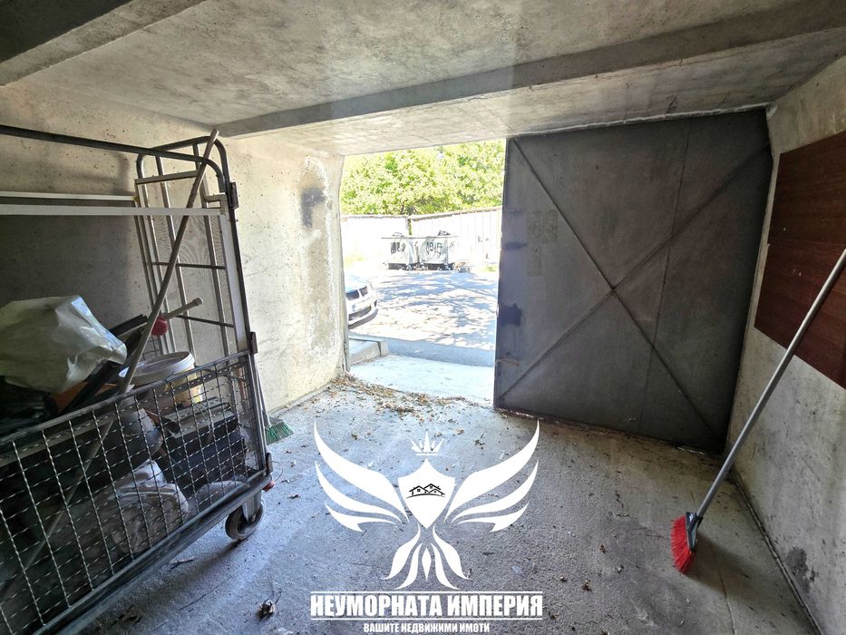 Дава се под наем Гараж / Паркомясто в Асеновград - 17 кв.м за 66 € - Снимка #1