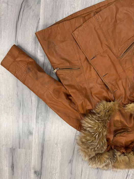 Продам кожаную куртку за 5000