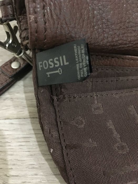 FOSSIL портфейл клъч естествена кожа