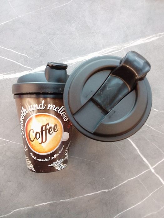 Pahar thermoizolant cafea