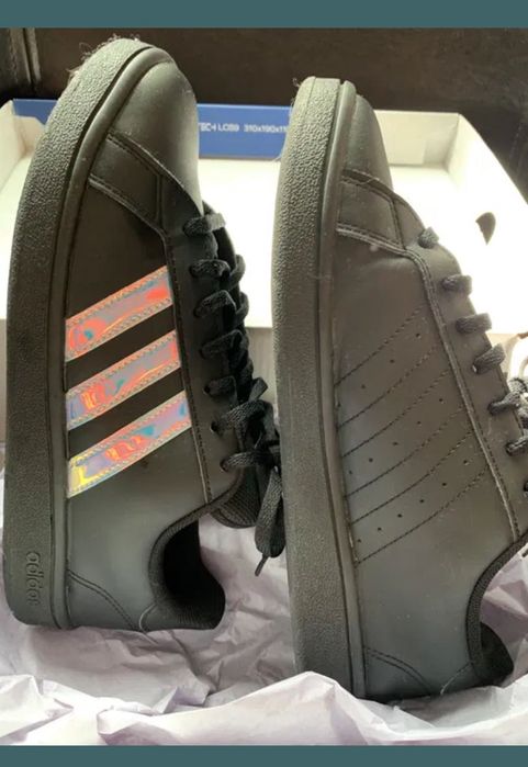Pantofi sport de firmă