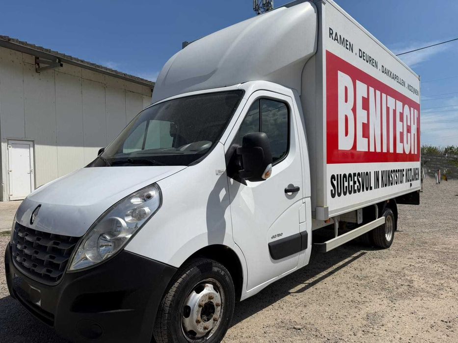 Vând Renault Master 2011