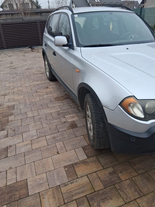 Bmw x3 an 2004 proprietar