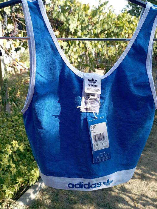 Адидас Спортни сутиени, комплекти, суетширти