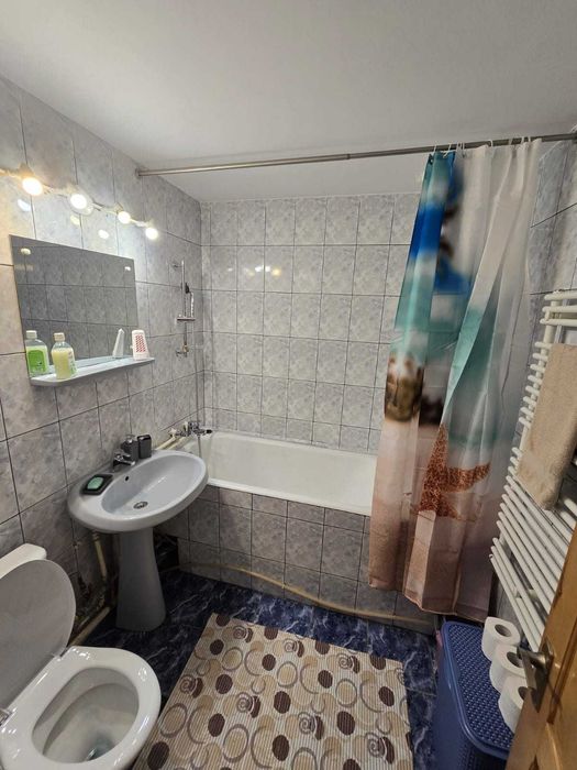 3 camere decomandate in Pacurari