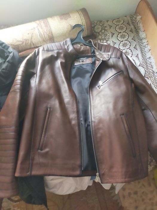 Продам куртку осень