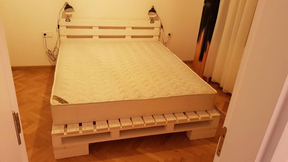 Спални тип палети