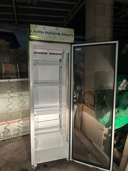 Холодильник для магазина