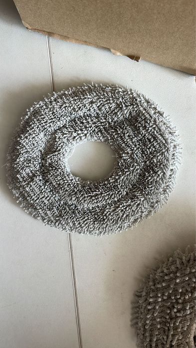 Робот-Пылесос продам