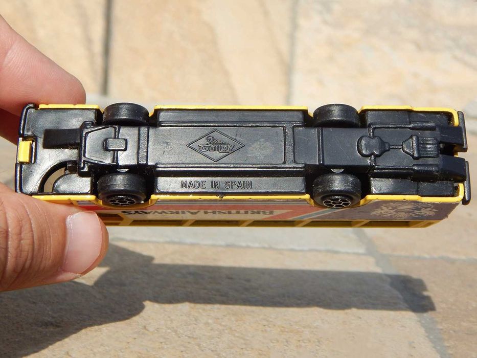 Macheta autobuz autocar Guiloy British Airways fab Spania sc 1:86