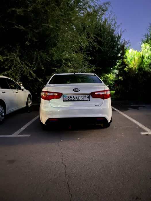 Кия рио 2013 год