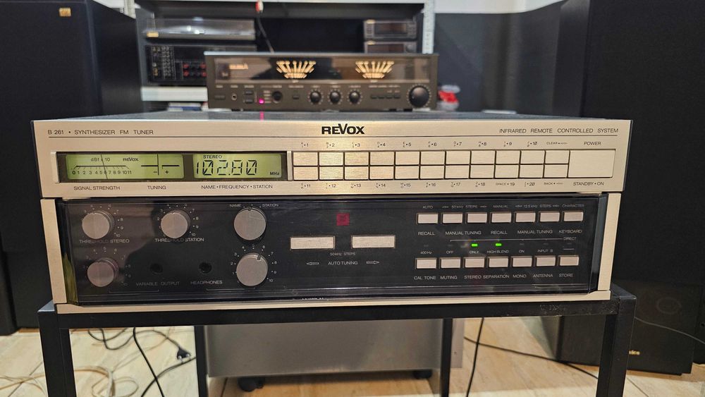 Revox B261 High-End Tuner in stare excelenta, full recap, test video!