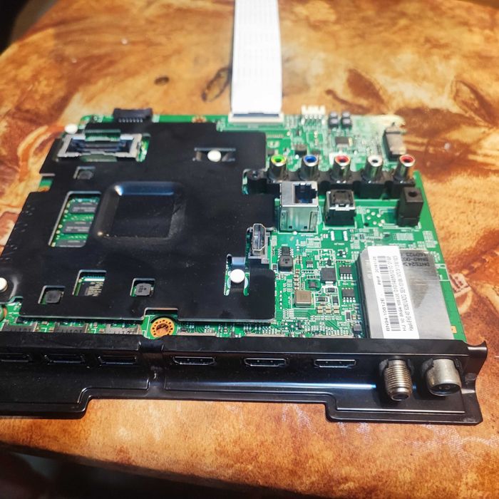 TV Samsung UE40J6289SUXZG