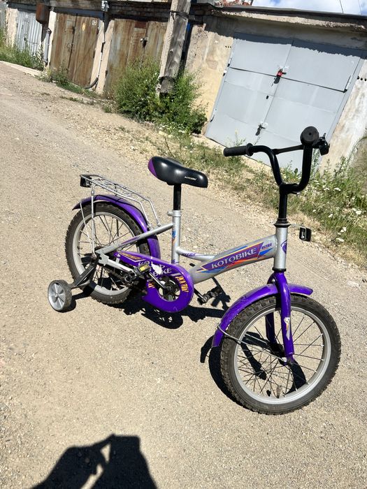 Продам детский двух колессный велосипед
