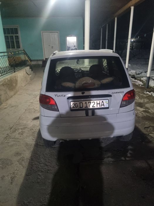 Матиз машинаси сотилади