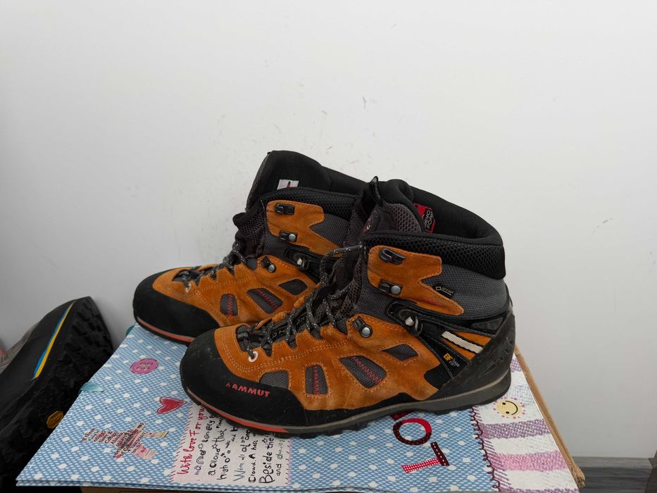 Mammut Ayako High Gore-Tex''оригинални туристически боти 44 номер