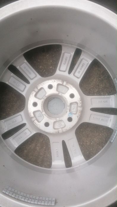 Зимни гуми с джанти 16 цола за  Hyundai  Tucson