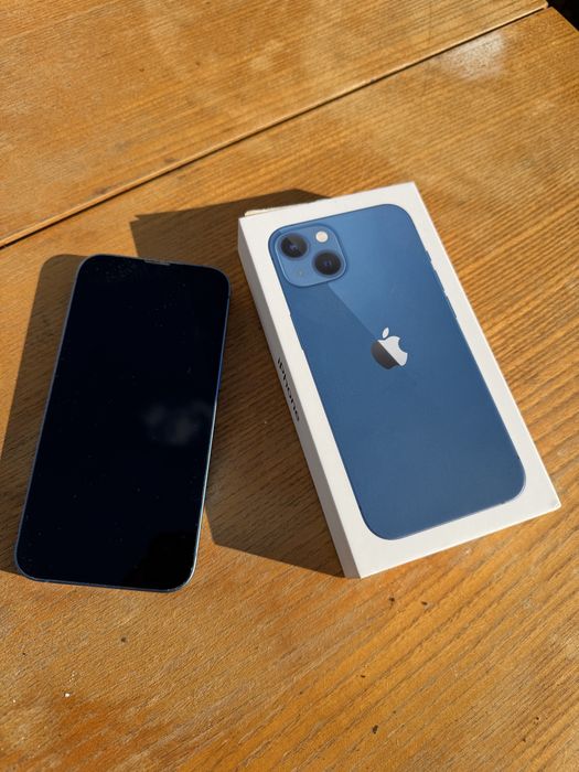 IPhone 13 256GB blue