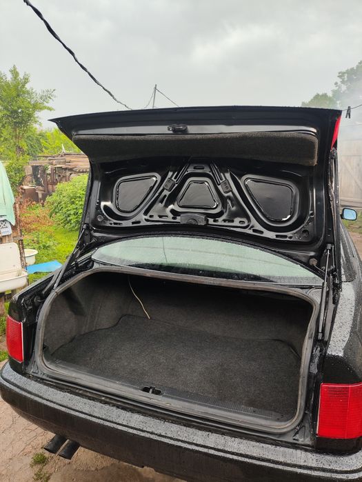 Ауди 100 С4 2.8...