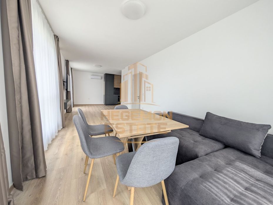 Продава се Двустаен апартамент в Варна, Възраждане 3 - 98 кв.м за 1079 €/кв.м - Снимка #4