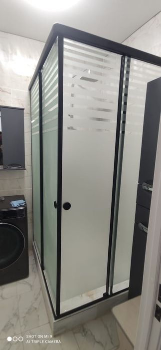 Душевые кабины и перегородки