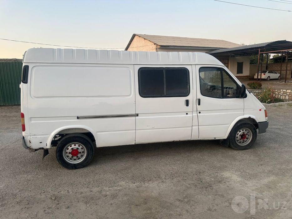 Ford tranzit sotiladi yili 1995 rul gidravlika mator perigon bosilgan
