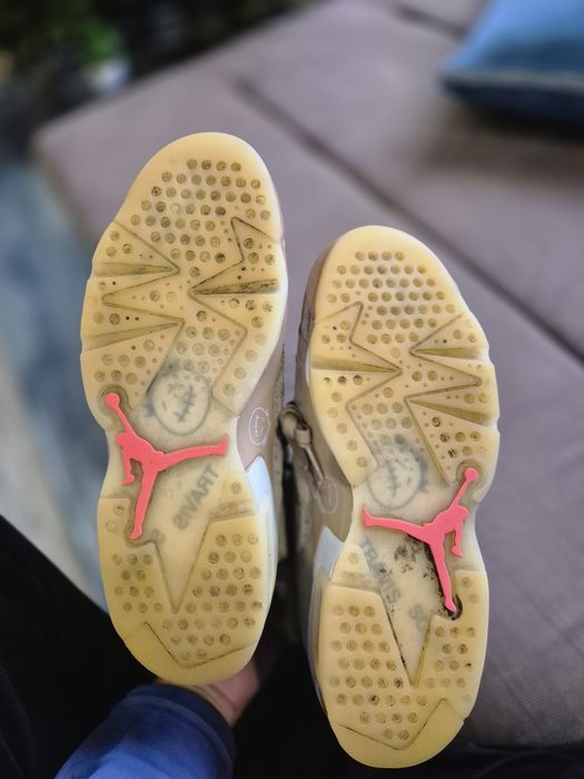 Jordan 6 Travis Scott mar 43