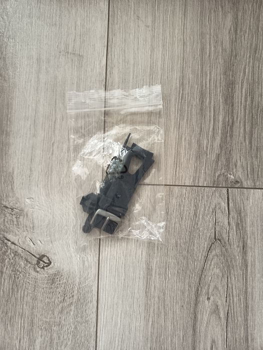 Часовник Garmin Forenner