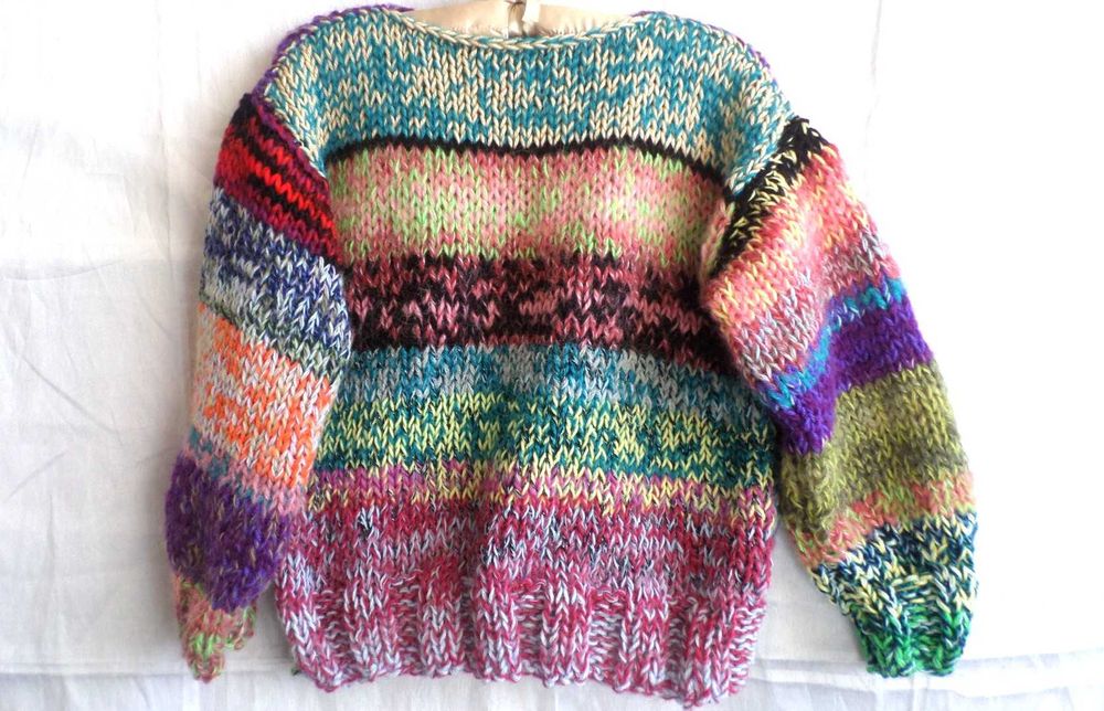 Бутиков ръчно-плетен мохер пуловер