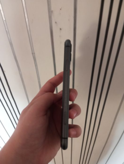 iPhone 11 64 гб 100% акб