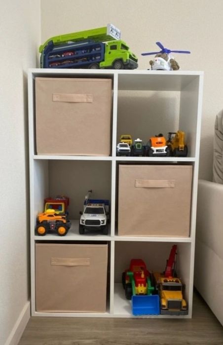 Стеллаж /стенка/полка.