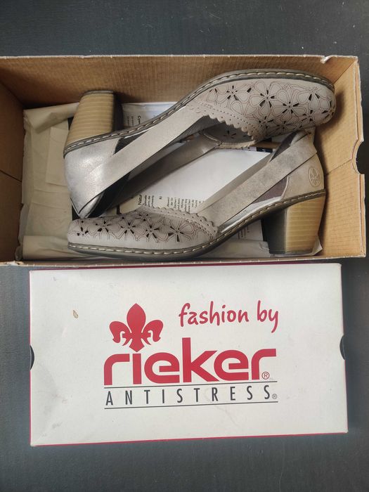 Дамски обувки Rieker, размер 38