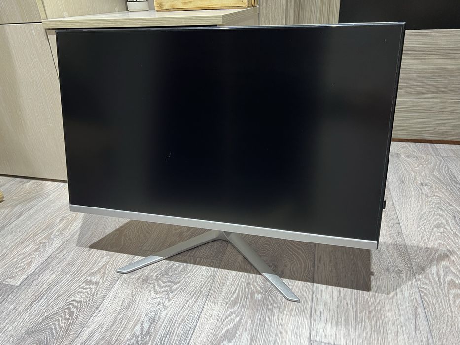 Моноблок i3-10100, 8gb, 256gb nvme, 24 диагональ