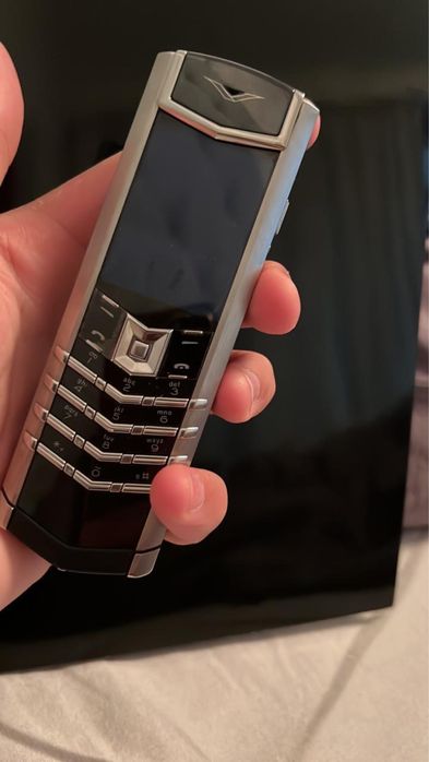 Vertu signature, оригинал