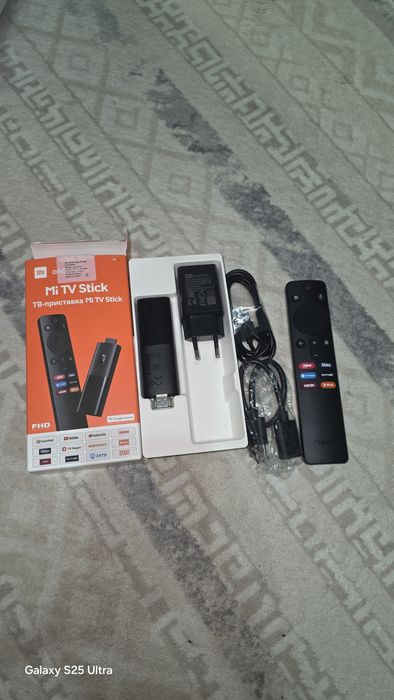 Продам чехлы и тв приставка